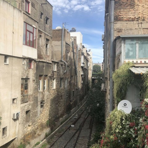 Ιστορικές Διαδρομές στη Δραπετσώνα