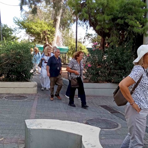 Ιστορικές Διαδρομές στη Δραπετσώνα