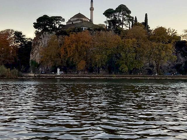 Τριήμερη εκδρομή Ιωάννινα, Μέτσοβο, Ζαγοροχώρια, Καλπάκι!