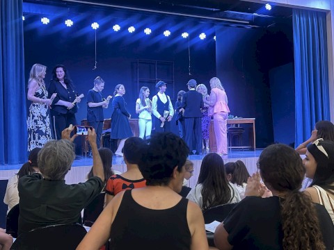 Μια μοναδική παράσταση από την παιδική και εφηβική θεατρική ομάδα του ΜΕΟ!