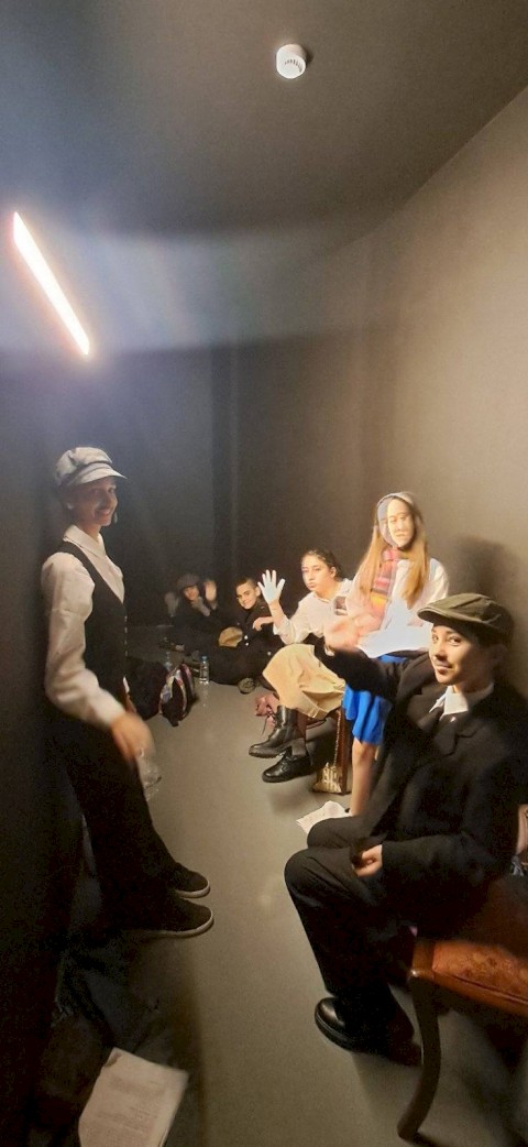 Μια μοναδική παράσταση από την παιδική και εφηβική θεατρική ομάδα του ΜΕΟ!